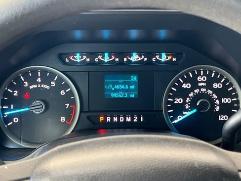 Used 2018 Ford F150 XLT RWD image 25