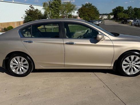 Used 2013 Honda Accord EX-L image 6