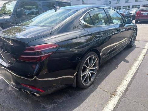 Used 2022 Genesis G70 2.0T w/ Prestige Package AWD/4WD image 8