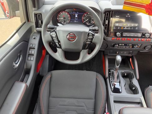 New 2025 Nissan Frontier Pro-X image 15