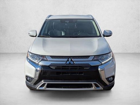 Used 2020 Mitsubishi Outlander SEL image 2