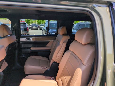 New 2026 Hyundai Santa Fe Limited AWD/4WD image 36
