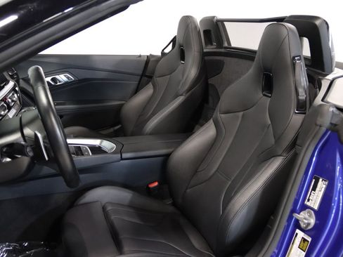 Used 2026 BMW Z4 sDrive30i RWD image 42