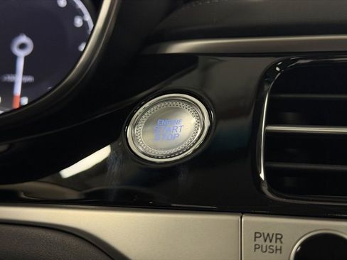 New 2026 Genesis G70 2.5T Prestige image 21