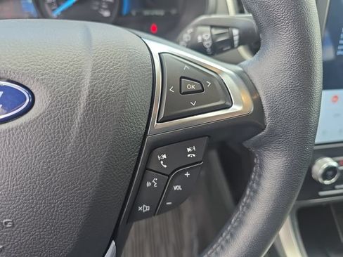 Certified 2024 Ford Edge SEL w/ Convenience Package AWD/4WD image 19