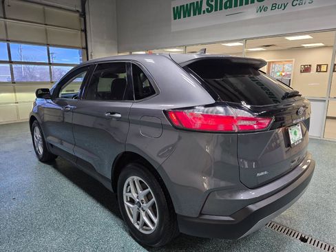 Used 2021 Ford Edge SEL w/ Cargo Accessory Package image 9