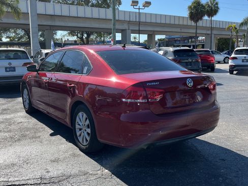 Used 2015 Volkswagen Passat 1.8T Wolfsburg Edition w/ Technology Package image 7