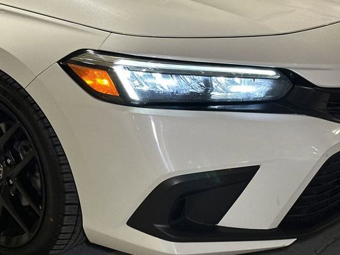 Used 2024 Honda Civic Sport image 8