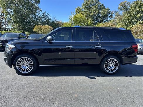 Certified 2022 Ford Expedition Max Platinum image 8