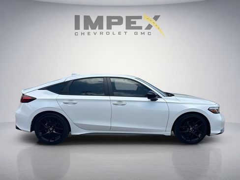 Used 2025 Honda Civic Sport image 17