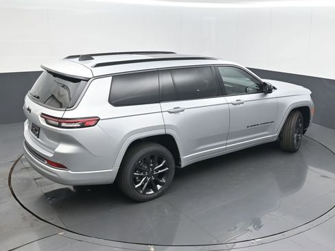 New 2026 Jeep Grand Cherokee L Limited AWD/4WD image 48