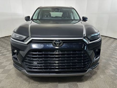 Used 2024 Toyota Grand Highlander Limited image 12