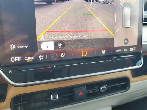 New 2025 Volkswagen ID. Buzz 1st Edition image 35