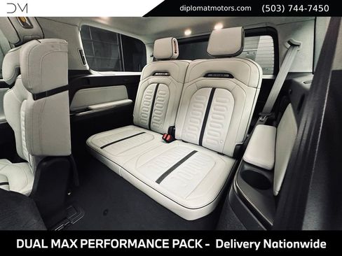 Used 2024 Rivian R1S Adventure AWD/4WD image 26
