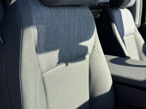 New 2025 Ford F250 XLT w/ FX4 Off-Road Package image 13