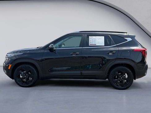 Used 2026 Kia Seltos EX w/ EX Sunroof Package FWD image 2