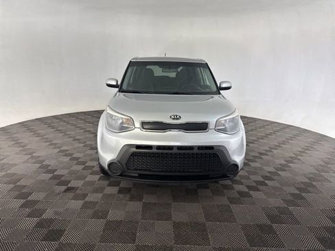 Used 2015 Kia Soul image 3