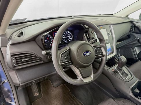 Certified 2023 Subaru Outback AWD/4WD image 9