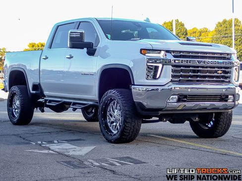 Used 2021 Chevrolet Silverado 2500 LTZ w/ LTZ Premium Package image 1
