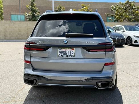 Used 2026 BMW X7 xDrive40i w/ M Sport Package AWD/4WD image 9