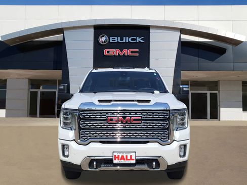 Used 2020 GMC Sierra 3500 Denali w/ Denali Ultimate Package image 2