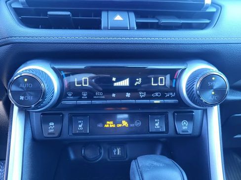 Used 2023 Toyota RAV4 XLE w/ XLE Grade Weather Package AWD/4WD image 18