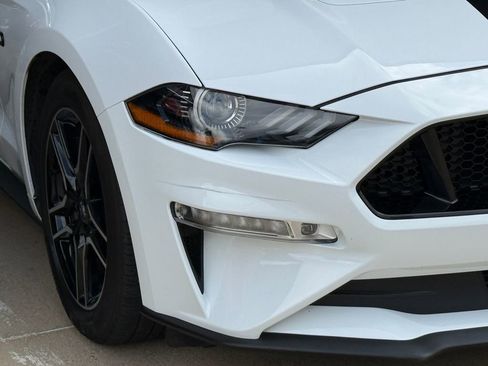 Used 2022 Ford Mustang GT Premium w/ Equipment Group 401A RWD image 4