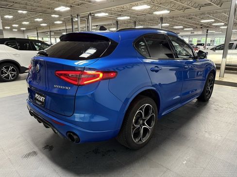 Used 2021 Alfa Romeo Stelvio Ti Sport image 4
