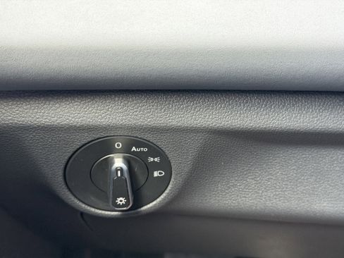 New 2026 Volkswagen Jetta SE image 27