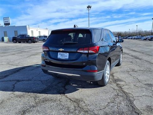 Used 2022 Chevrolet Equinox LT image 17