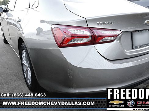 Used 2022 Chevrolet Malibu LT FWD image 8