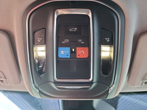 Used 2023 Jeep Grand Cherokee L Limited w/ MOPAR Finishing Package AWD/4WD image 36