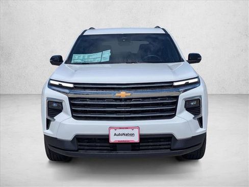 New 2026 Chevrolet Traverse LT w/ Driver Confidence Package FWD image 6