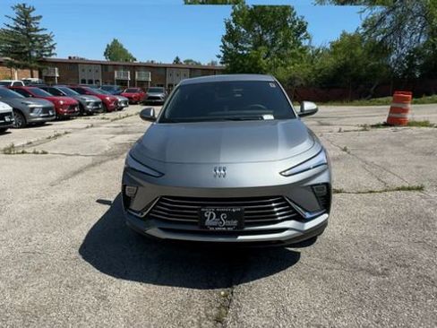 New 2026 Buick Envista Preferred w/ Convenience II Package FWD image 3