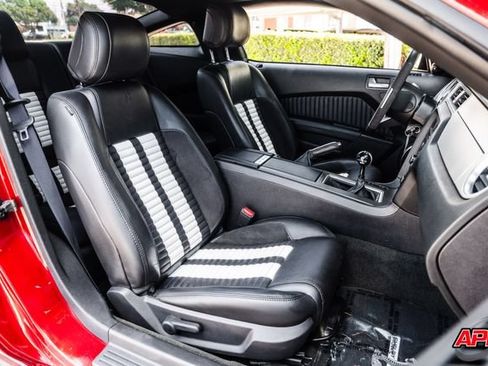 Used 2014 Ford Mustang Shelby GT500 w/ Equipment Group 821A RWD image 73