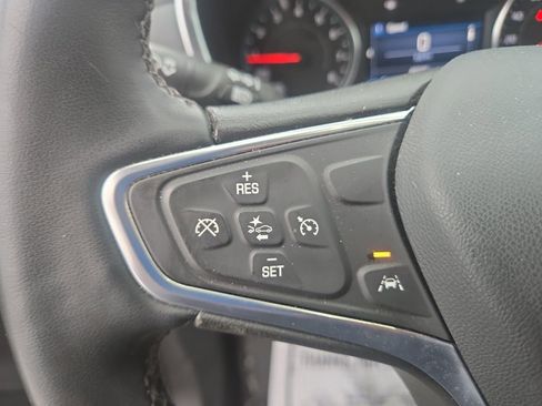 Used 2023 Chevrolet Equinox LT image 24