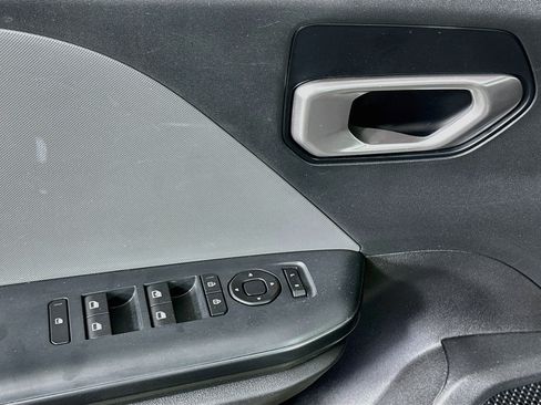 Used 2025 Kia K4 FWD image 15