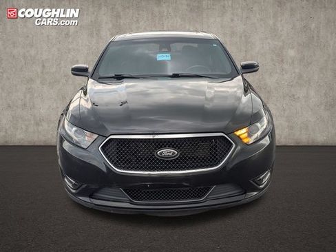 Used 2013 Ford Taurus SHO AWD/4WD image 2