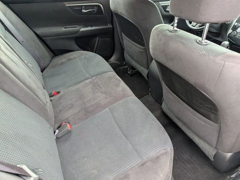 Used 2014 Nissan Altima 2.5 S FWD image 19
