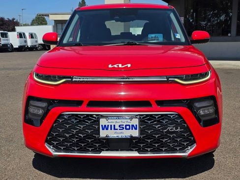 Used 2022 Kia Soul Turbo image 3