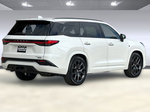 New 2026 Lexus TX 500h AWD image 9