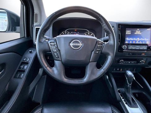 Used 2024 Nissan Frontier SL w/ Technology Package image 10