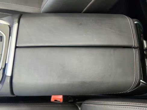 Used 2024 BMW X7 xDrive40i w/ Executive Package image 55