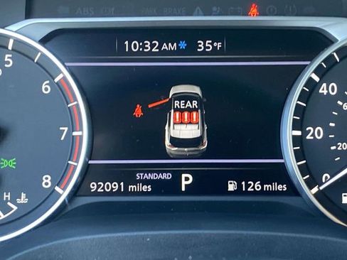 Used 2023 Nissan Rogue SV w/ SV Premium Package image 27