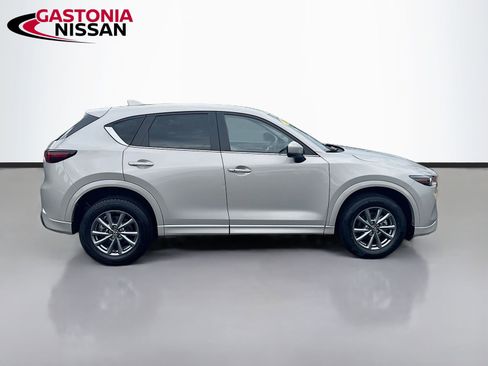 Used 2025 MAZDA CX-5 AWD 2.5 S w/ Select Package image 9