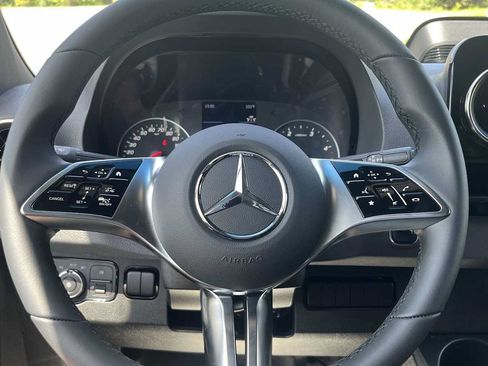 New 2026 Mercedes-Benz Sprinter 2500 image 32