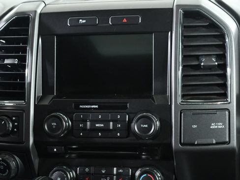 Used 2017 Ford F150 XLT w/ Equipment Group 302A Luxury AWD/4WD image 9