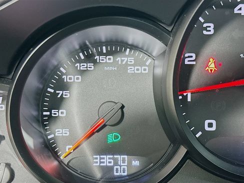 Used 2015 Porsche 911 Carrera RWD image 11