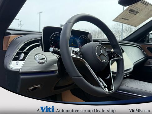Used 2026 Mercedes-Benz E 350 4MATIC Sedan image 12