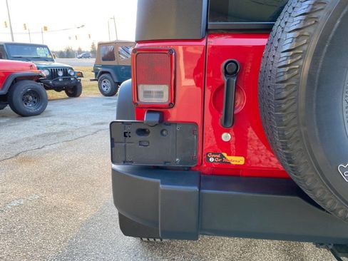 Used 2008 Jeep Wrangler X image 62